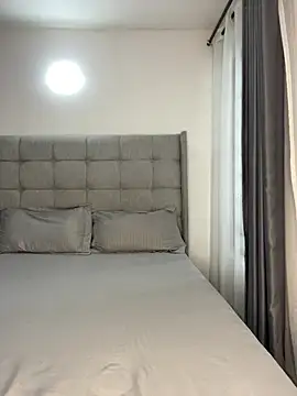 prettiepearl online show from April 2026 08:29:02 AM