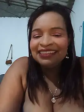 Snapshot of _violetta_- chatting on May 2026 12:41:02 AM violetta - online show from May 2026 12:41:02 AM