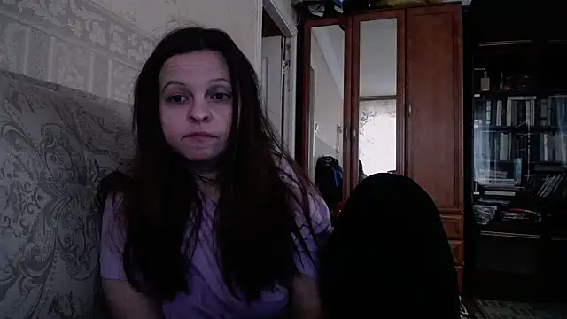 Snapshot of CatMelissa chatting on December 2024 10:01:02 AM CatMelissa online show from December 2024 10:01:02 AM