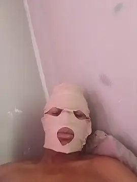 Snapshot of deepinthatthroat chatting on December 2025 09:27:01 AM deepinthatthroat online show from December 2025 09:27:01 AM