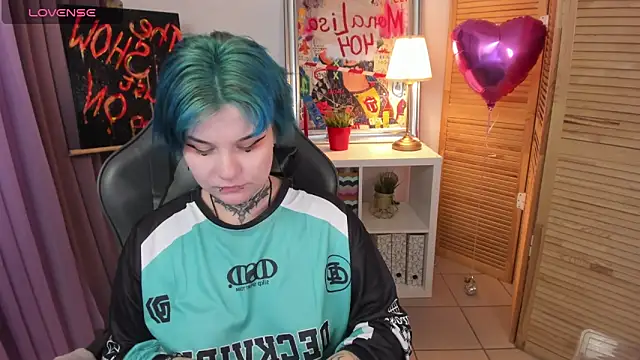 mekurisu online show from February 2025 04:22:02 AM