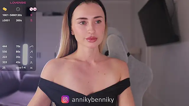 Snapshot of Coconutkittyy chatting on February 2025 03:09:02 PM Coconutkittyy online show from February 2025 03:09:02 PM