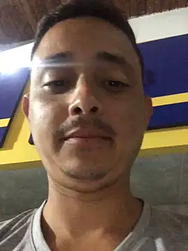 Snapshot of isacalejandroo chatting on December 2024 02:14:02 AM isacalejandroo online show from December 2024 02:14:02 AM