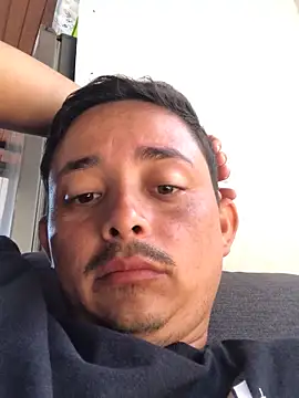 Snapshot of isacalejandroo chatting on January 2025 04:14:02 PM isacalejandroo online show from January 2025 04:14:02 PM