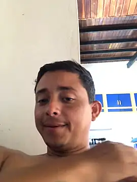 Snapshot of isacalejandroo chatting on January 2025 05:06:01 PM isacalejandroo online show from January 2025 05:06:01 PM