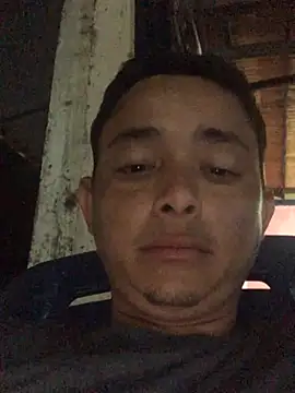 Snapshot of isacalejandroo chatting on January 2025 05:02:02 AM isacalejandroo online show from January 2025 05:02:02 AM