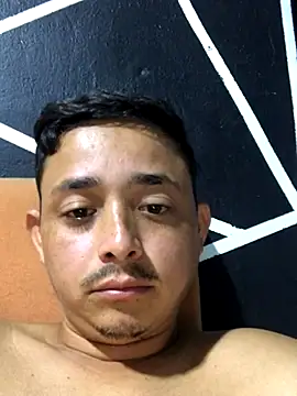 Snapshot of isacalejandroo chatting on September 2025 08:52:02 AM isacalejandroo online show from September 2025 08:52:02 AM