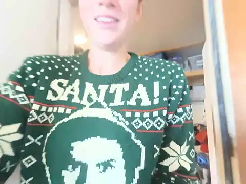 Snapshot of MissSwitch chatting on December 2024 06:21:01 PM MissSwitch online show from December 2024 06:21:01 PM