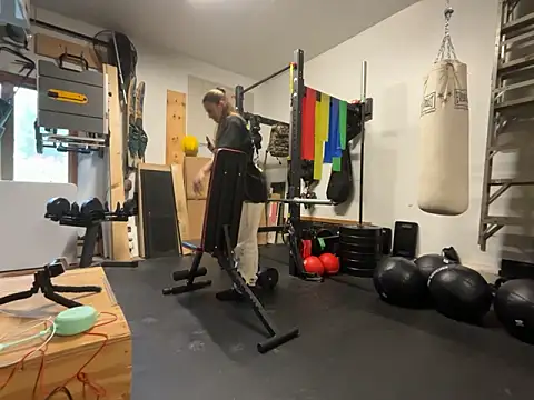 Snapshot of MissSwitch chatting on December 2024 06:38:01 PM MissSwitch online show from December 2024 06:38:01 PM