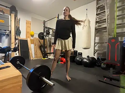 Snapshot of MissSwitch chatting on February 2025 01:16:02 PM MissSwitch online show from February 2025 01:16:02 PM