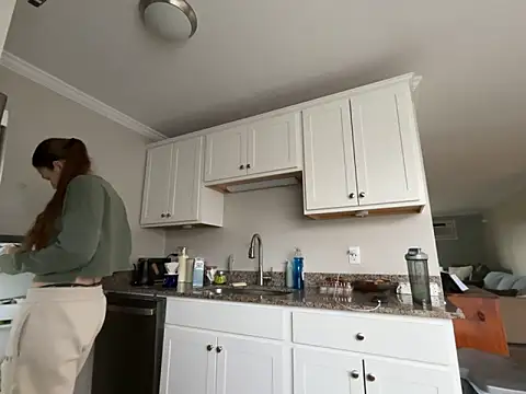 Snapshot of MissSwitch chatting on March 2025 12:50:02 PM MissSwitch online show from March 2025 12:50:02 PM