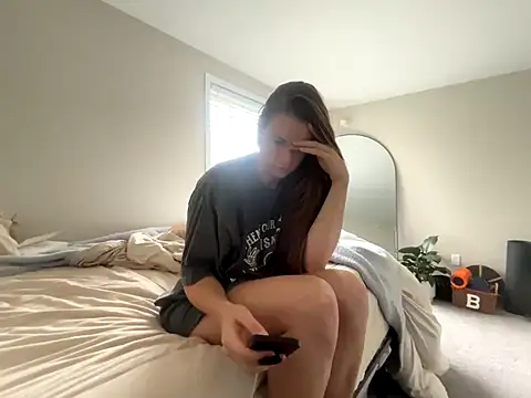 Snapshot of MissSwitch chatting on October 2025 02:03:02 PM MissSwitch online show from October 2025 02:03:02 PM