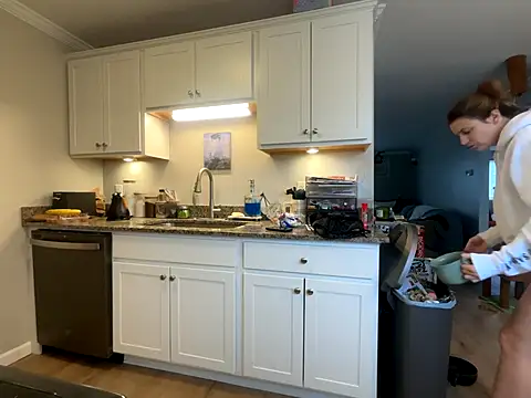 Snapshot of MissSwitch chatting on December 2025 02:37:02 PM MissSwitch online show from December 2025 02:37:02 PM