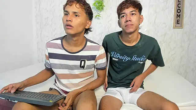 boys yourparty online show from May 2026 12:37:01 AM