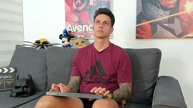 Snapshot of JeanBroc chatting on November 2025 08:02:02 PM JeanBroc online show from November 2025 08:02:02 PM