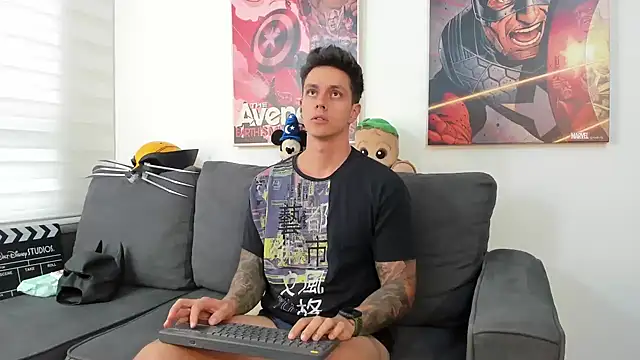 Snapshot of JeanBroc chatting on November 2025 08:08:01 PM JeanBroc online show from November 2025 08:08:01 PM