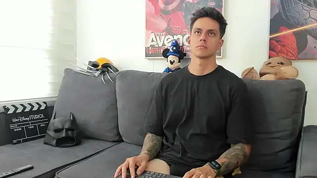 Snapshot of JeanBroc chatting on December 2025 08:06:02 PM JeanBroc online show from December 2025 08:06:02 PM