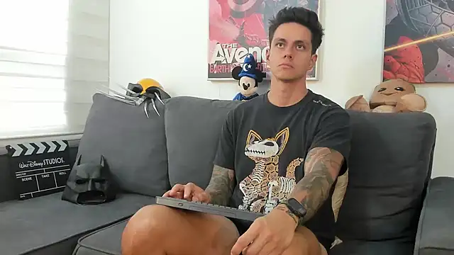 Snapshot of JeanBroc chatting on December 2025 08:02:01 PM JeanBroc online show from December 2025 08:02:01 PM