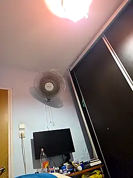 Snapshot of Chneor28 chatting on January 2026 08:55:01 PM Chneor28 online show from January 2026 08:55:01 PM