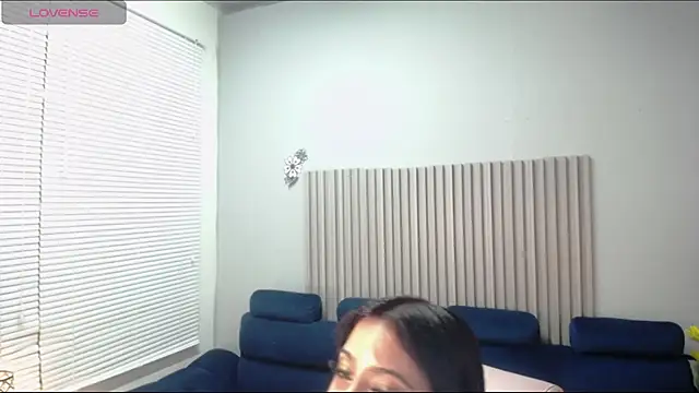 Snapshot of Scarllett_BDSM chatting on October 2025 08:38:01 AM Scarllett BDSM online show from October 2025 08:38:01 AM