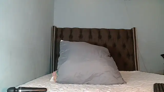 CHOCKYCHOCX2 online show from February 2025 03:24:01 AM