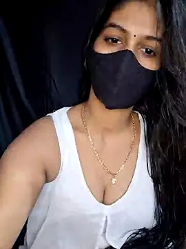 Garima G online show from December 2024 11:49:01 AM