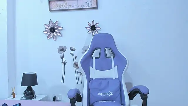 AnneGagner online show from December 2024 09:50:01 PM