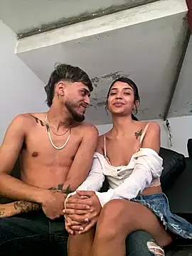 Snapshot of Rouuus12 chatting on January 2026 02:21:02 PM Rouuus12 online show from January 2026 02:21:02 PM