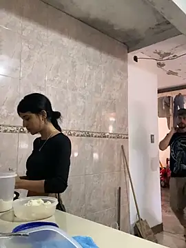 Snapshot of Rouuus12 chatting on February 2026 12:58:02 PM Rouuus12 online show from February 2026 12:58:02 PM