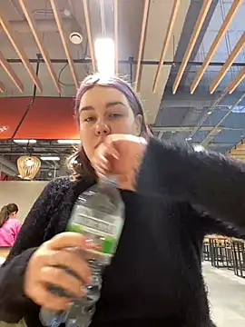 SuzieMurray online show from January 2025 09:30:02 AM