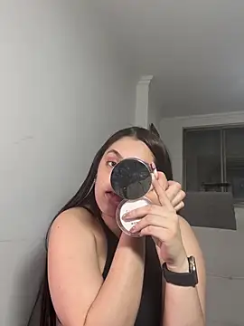 Snapshot of kimberlyhills1 chatting on December 2024 11:01:02 PM kimberlyhills1 online show from December 2024 11:01:02 PM