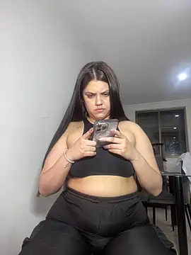 Snapshot of kimberlyhills1 chatting on December 2024 03:50:02 AM kimberlyhills1 online show from December 2024 03:50:02 AM