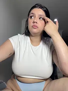 Snapshot of kimberlyhills1 chatting on February 2025 10:58:01 PM kimberlyhills1 online show from February 2025 10:58:01 PM