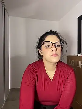 Snapshot of kimberlyhills1 chatting on November 2025 06:21:01 PM kimberlyhills1 online show from November 2025 06:21:01 PM