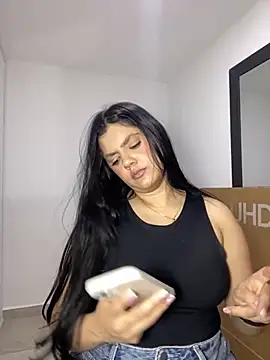 Snapshot of kimberlyhills1 chatting on December 2025 03:34:01 AM kimberlyhills1 online show from December 2025 03:34:01 AM