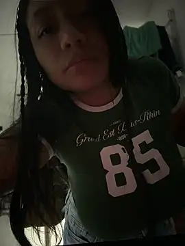 Im Little online show from May 2026 02:19:01 AM