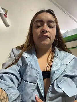 Snapshot of Tatiana_O chatting on April 2026 01:13:01 PM Tatiana O online show from April 2026 01:13:01 PM