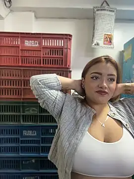 Snapshot of Tatiana_O chatting on May 2026 01:06:01 PM Tatiana O online show from May 2026 01:06:01 PM