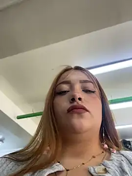 Snapshot of Tatiana_O chatting on May 2026 04:11:02 PM Tatiana O online show from May 2026 04:11:02 PM