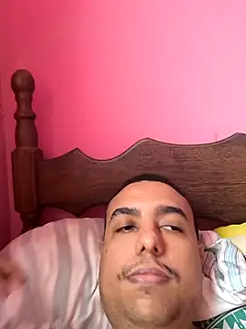 Snapshot of FABINHOSEOAU chatting on December 2024 04:08:02 PM FABINHOSEOAU online show from December 2024 04:08:02 PM