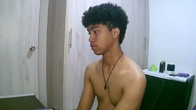 sexy diamante  online show from September 2025 09:52:02 PM