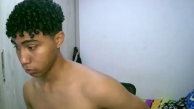 sexy diamante  online show from November 2025 02:00:01 AM