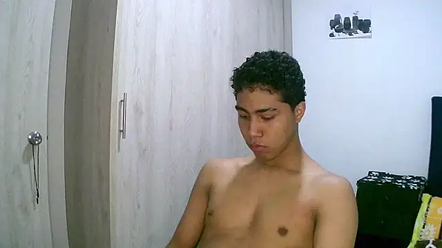 sexy diamante  online show from March 2026 02:49:01 AM