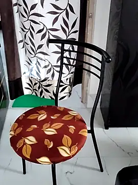 sexy-honey09 online show from October 2025 07:05:02 AM