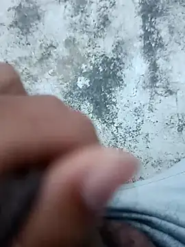 nick05inch online show from October 2025 12:23:01 PM