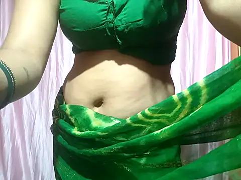 Snapshot of poojaxxx65 chatting on February 2025 06:00:01 PM poojaxxx65 online show from February 2025 06:00:01 PM