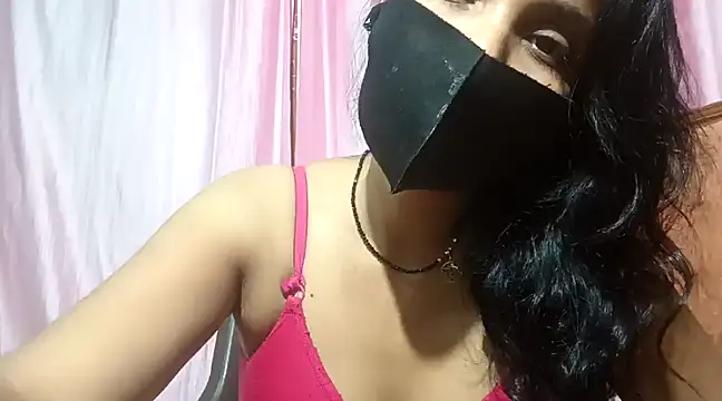 Snapshot of poojaxxx65 chatting on February 2025 11:13:02 PM poojaxxx65 online show from February 2025 11:13:02 PM