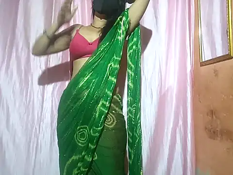 Snapshot of poojaxxx65 chatting on February 2025 12:27:02 AM poojaxxx65 online show from February 2025 12:27:02 AM