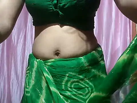 Snapshot of poojaxxx65 chatting on March 2025 11:21:02 PM poojaxxx65 online show from March 2025 11:21:02 PM