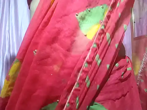 Snapshot of poojaxxx65 chatting on March 2025 03:52:02 AM poojaxxx65 online show from March 2025 03:52:02 AM